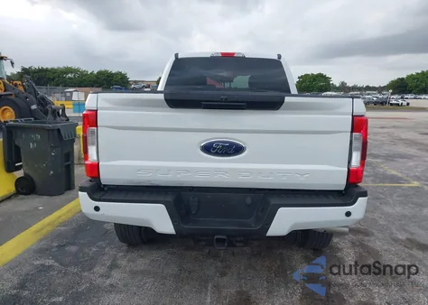 2017 Ford F-250 Xl z USA, uszkodzony, nr VIN 1FT7W2BT3HEB74191